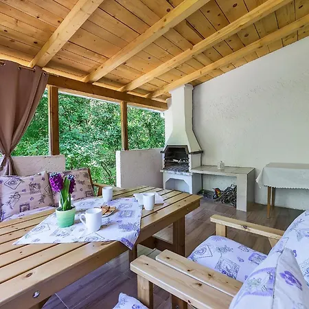 Dom wakacyjny 5 Bedroom Awesome In Labin (Istria)